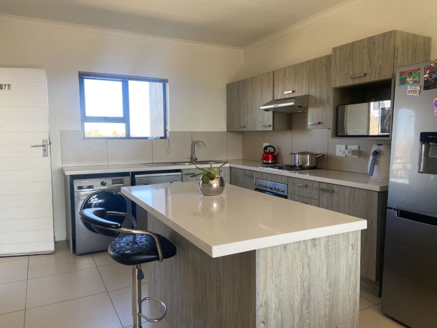 2 Bedroom Property for Sale in Erand Gardens Gauteng