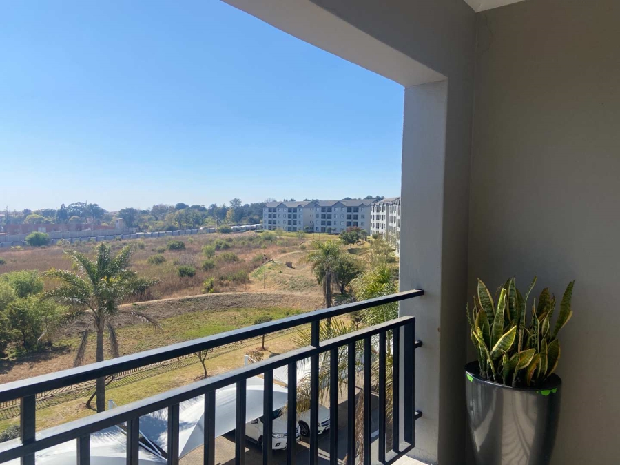 2 Bedroom Property for Sale in Erand Gardens Gauteng