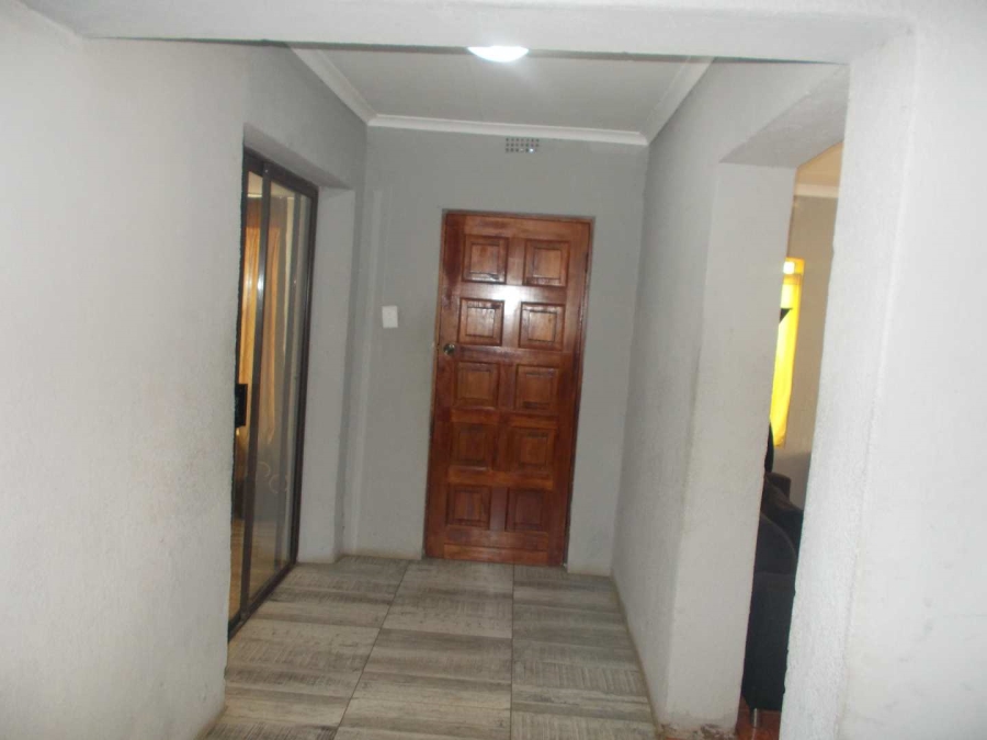 3 Bedroom Property for Sale in Mngadi Gauteng