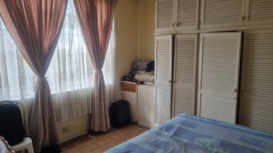 3 Bedroom Property for Sale in Kenilworth Gauteng