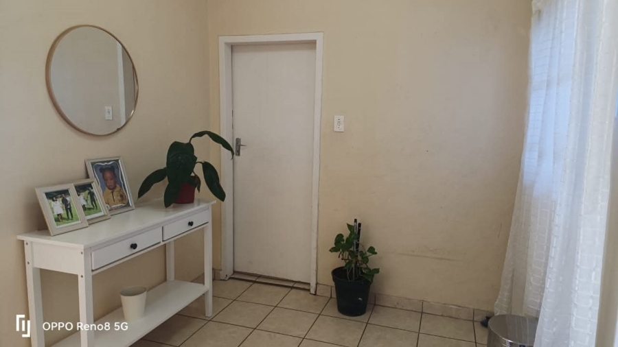 2 Bedroom Property for Sale in Rosettenville Ext 1 Gauteng