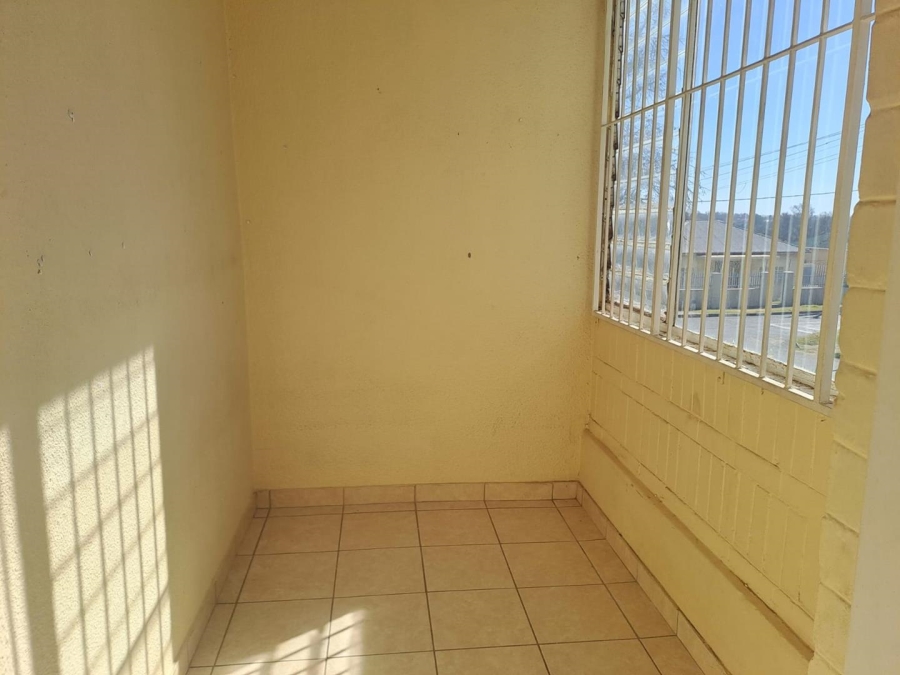 2 Bedroom Property for Sale in Rosettenville Ext 1 Gauteng