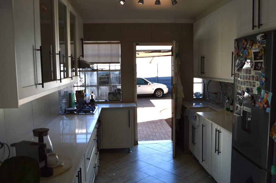 3 Bedroom Property for Sale in Brackenhurst Gauteng