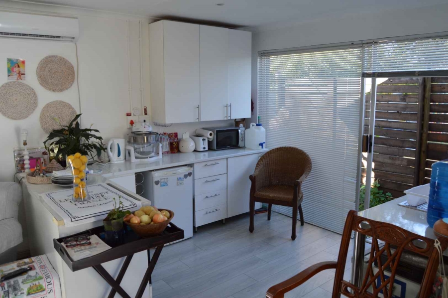 3 Bedroom Property for Sale in Brackenhurst Gauteng