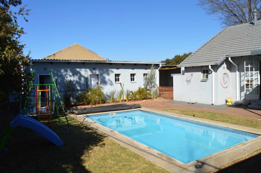 3 Bedroom Property for Sale in Brackenhurst Gauteng