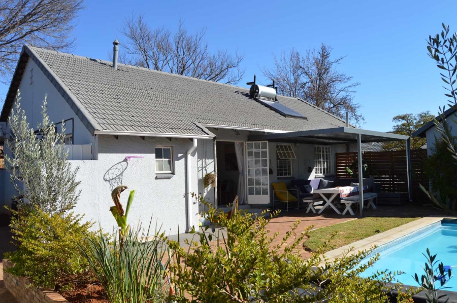 3 Bedroom Property for Sale in Brackenhurst Gauteng