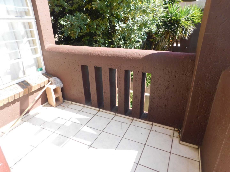 3 Bedroom Property for Sale in New Redruth Gauteng