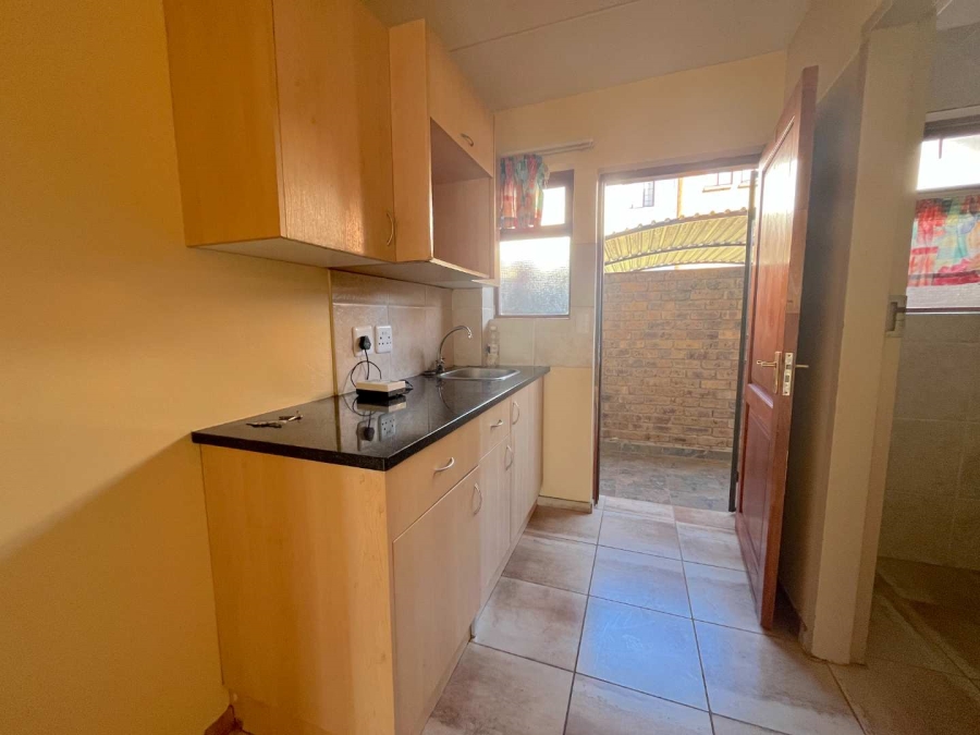 1 Bedroom Property for Sale in Montana Gauteng
