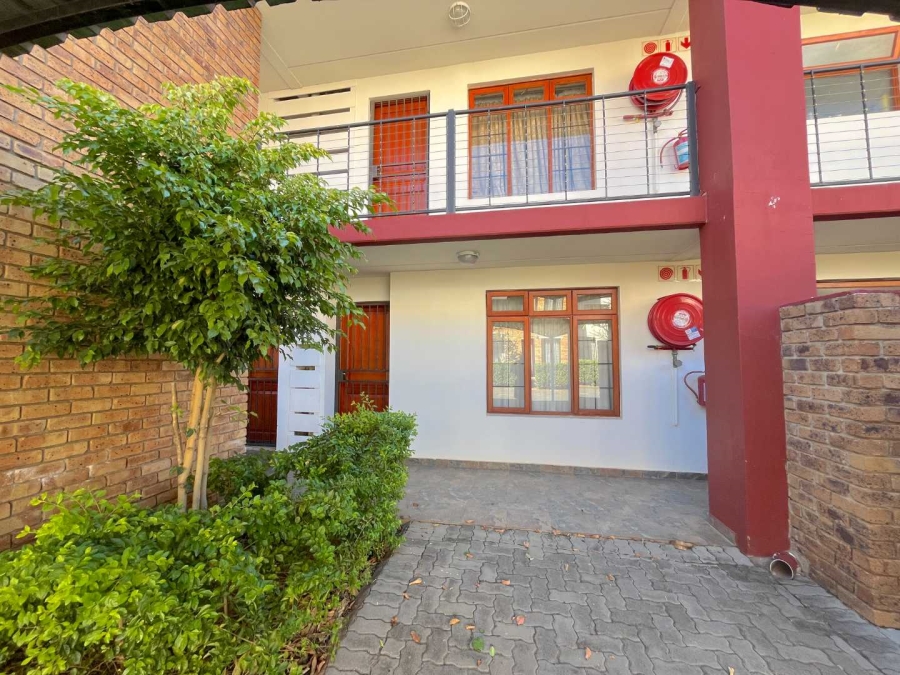 1 Bedroom Property for Sale in Montana Gauteng