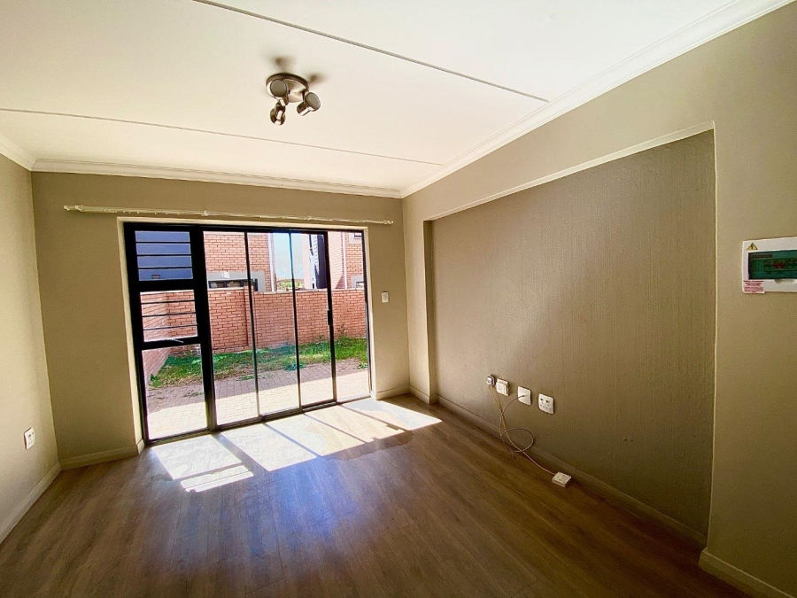 2 Bedroom Property for Sale in Montana Gauteng