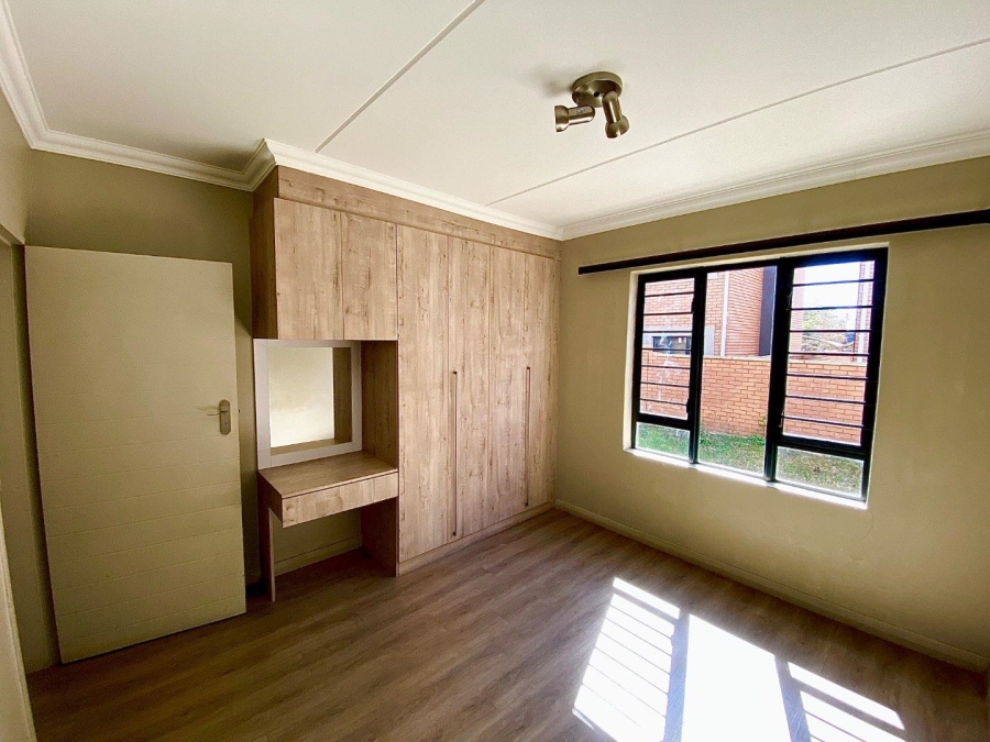 2 Bedroom Property for Sale in Montana Gauteng