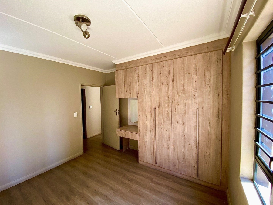 2 Bedroom Property for Sale in Montana Gauteng