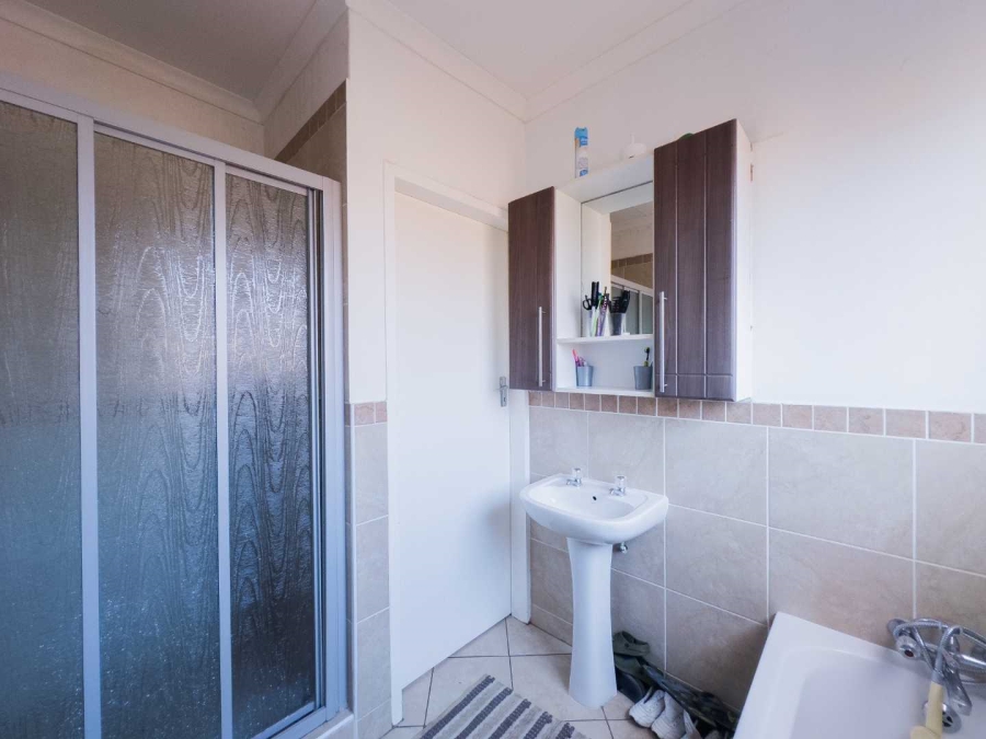 2 Bedroom Property for Sale in Mooikloof Ridge Gauteng