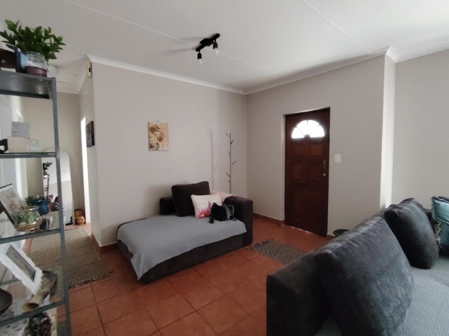 2 Bedroom Property for Sale in Highveld Gauteng