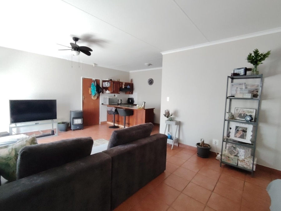 2 Bedroom Property for Sale in Highveld Gauteng