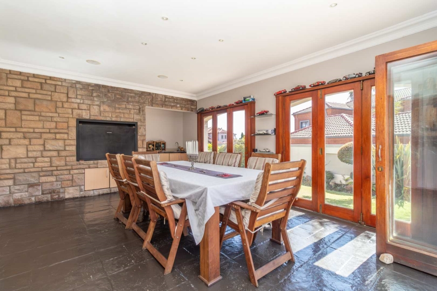 3 Bedroom Property for Sale in Ruimsig Gauteng