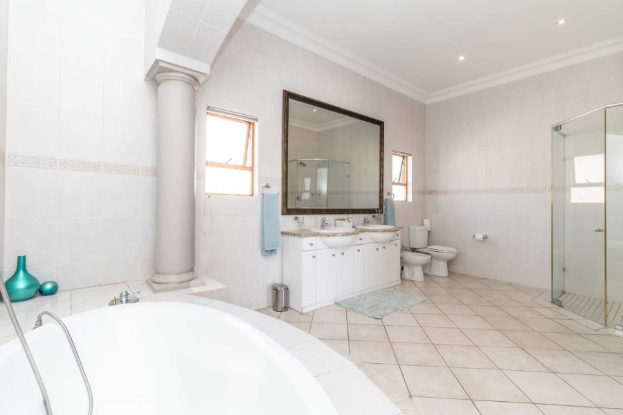 3 Bedroom Property for Sale in Ruimsig Gauteng