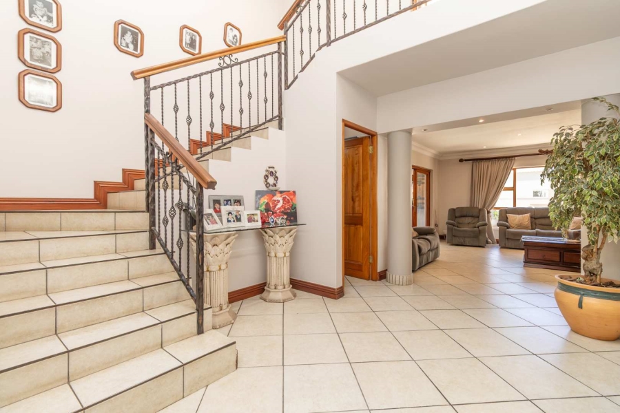 3 Bedroom Property for Sale in Ruimsig Gauteng
