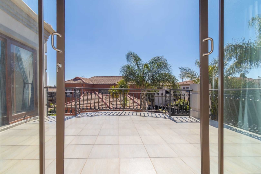 3 Bedroom Property for Sale in Ruimsig Gauteng