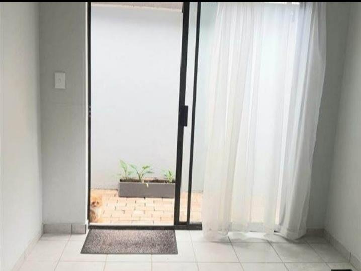 2 Bedroom Property for Sale in Melrose Gauteng
