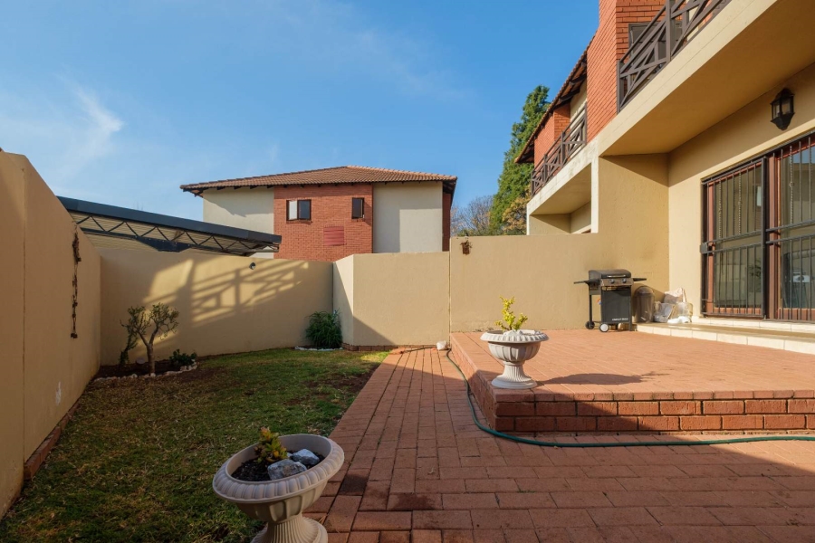 To Let 2 Bedroom Property for Rent in Pretorius Park Gauteng