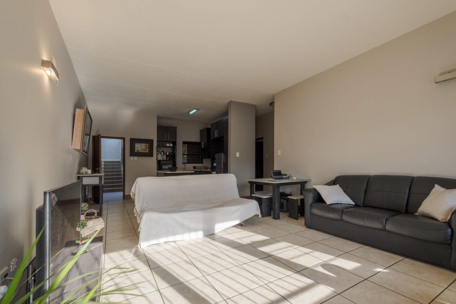 To Let 2 Bedroom Property for Rent in Pretorius Park Gauteng