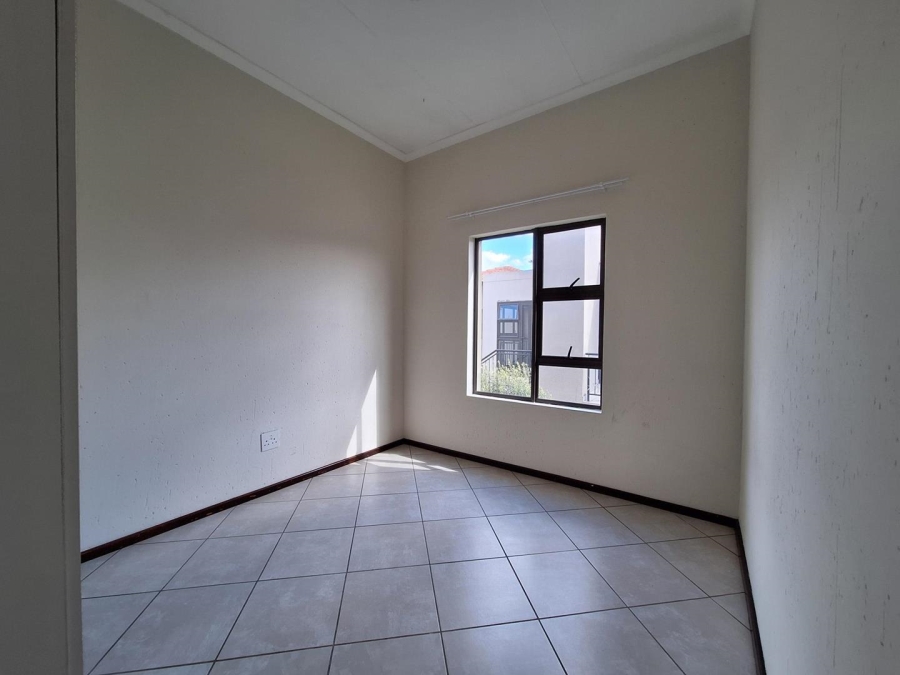 To Let 2 Bedroom Property for Rent in Goedeburg Gauteng
