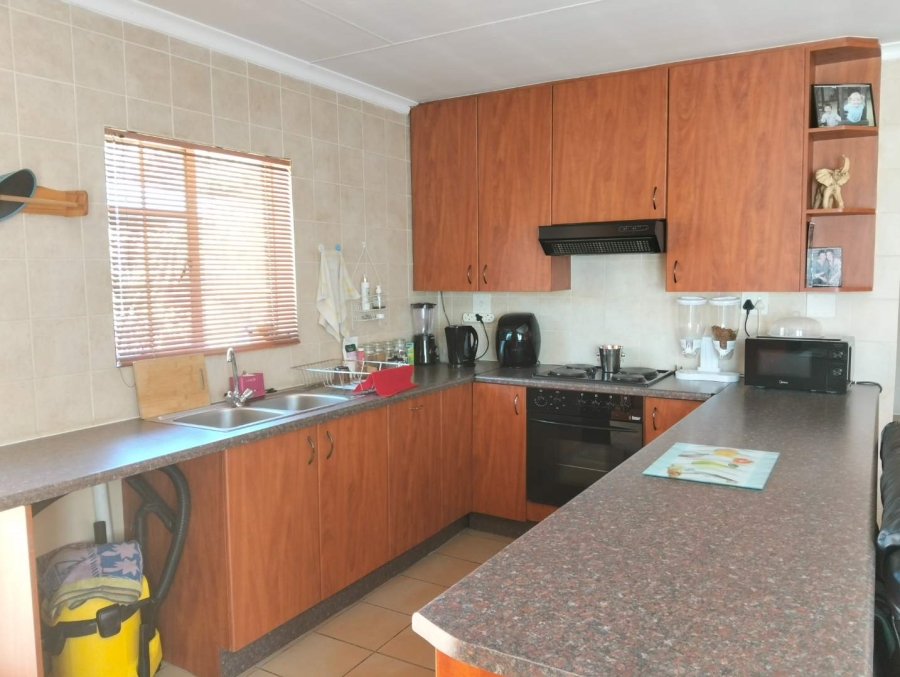To Let 3 Bedroom Property for Rent in Union Gauteng