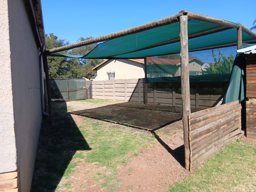 5 Bedroom Property for Sale in Van Dyk Park Gauteng