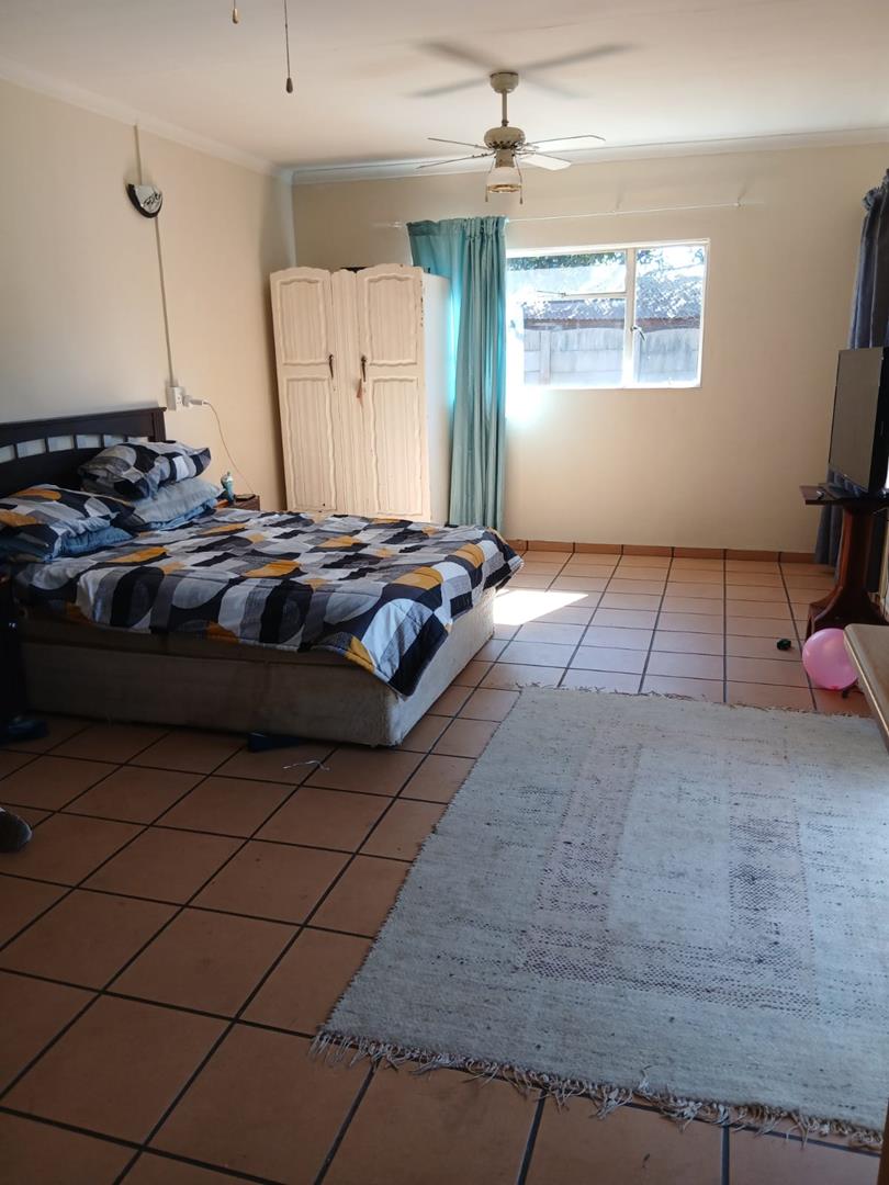 5 Bedroom Property for Sale in Van Dyk Park Gauteng