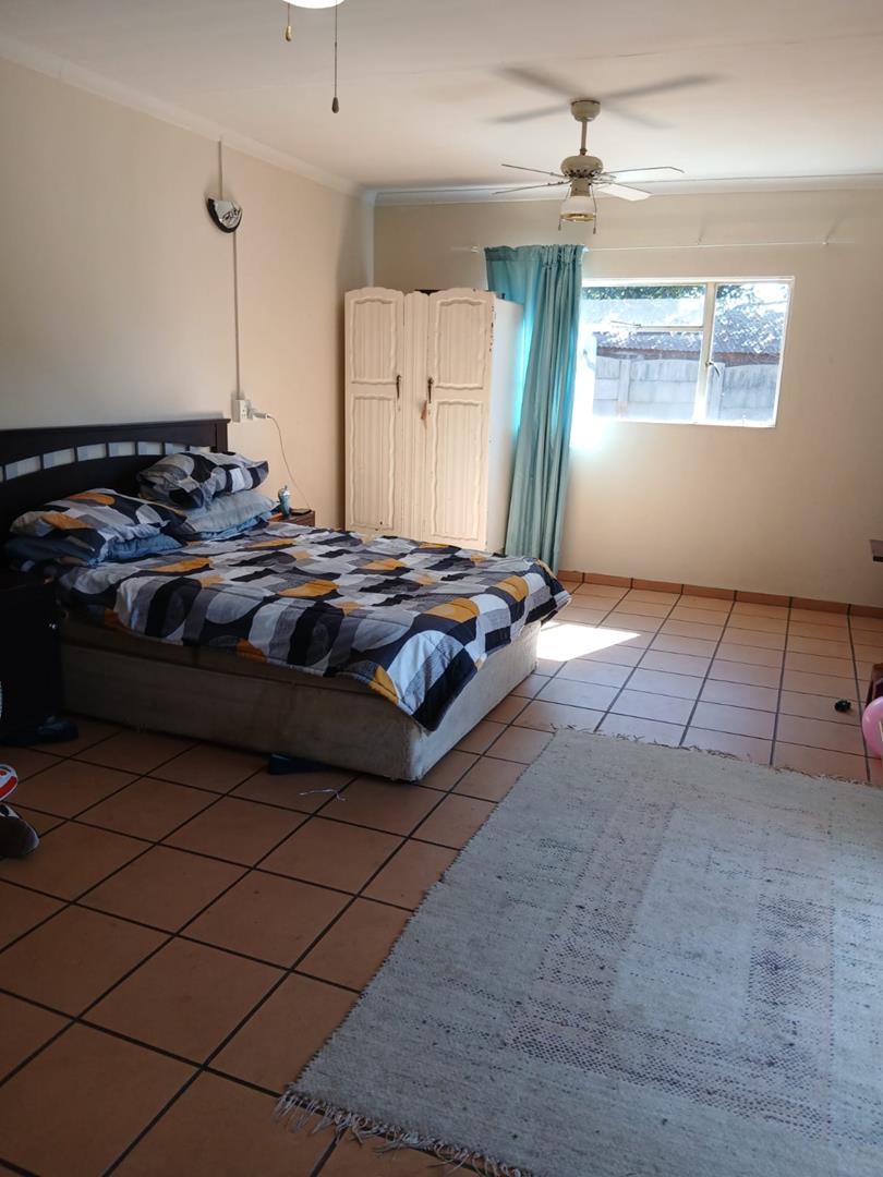 5 Bedroom Property for Sale in Van Dyk Park Gauteng