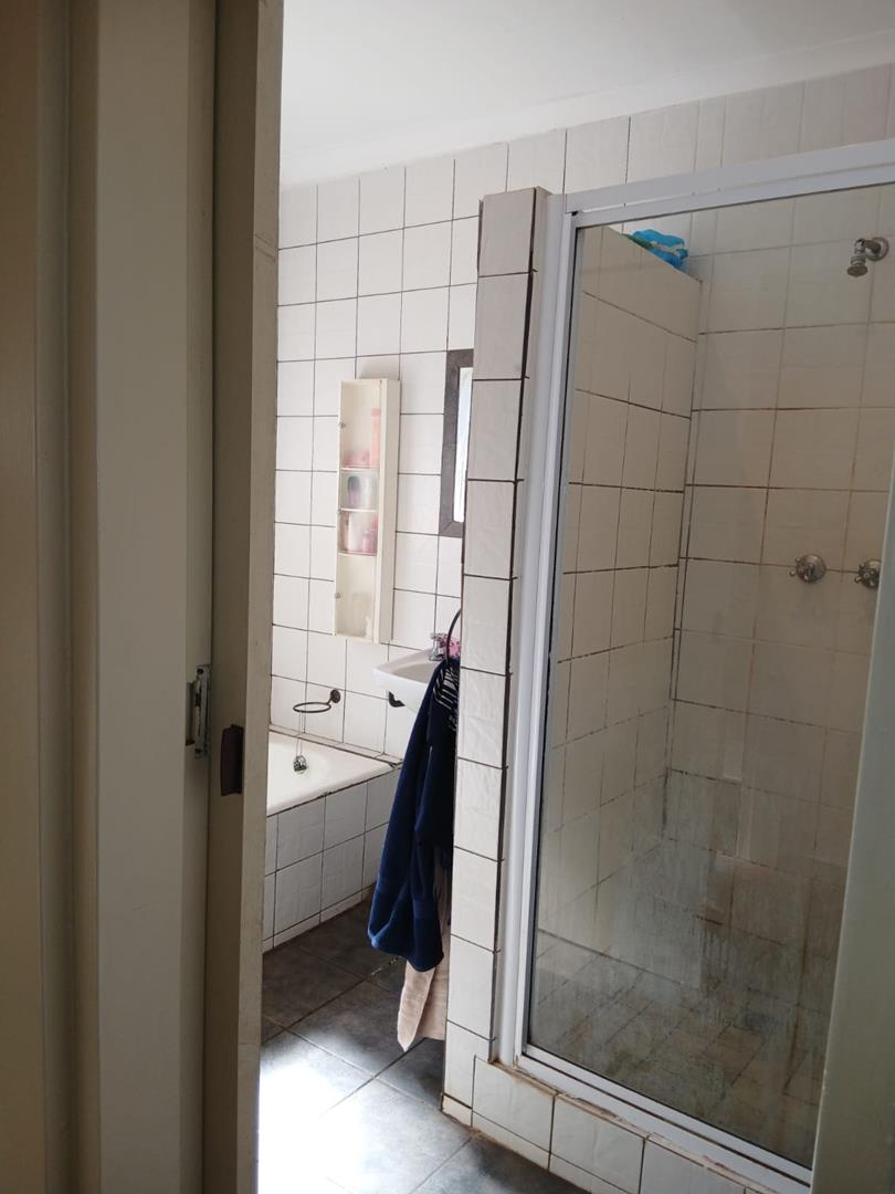 5 Bedroom Property for Sale in Van Dyk Park Gauteng