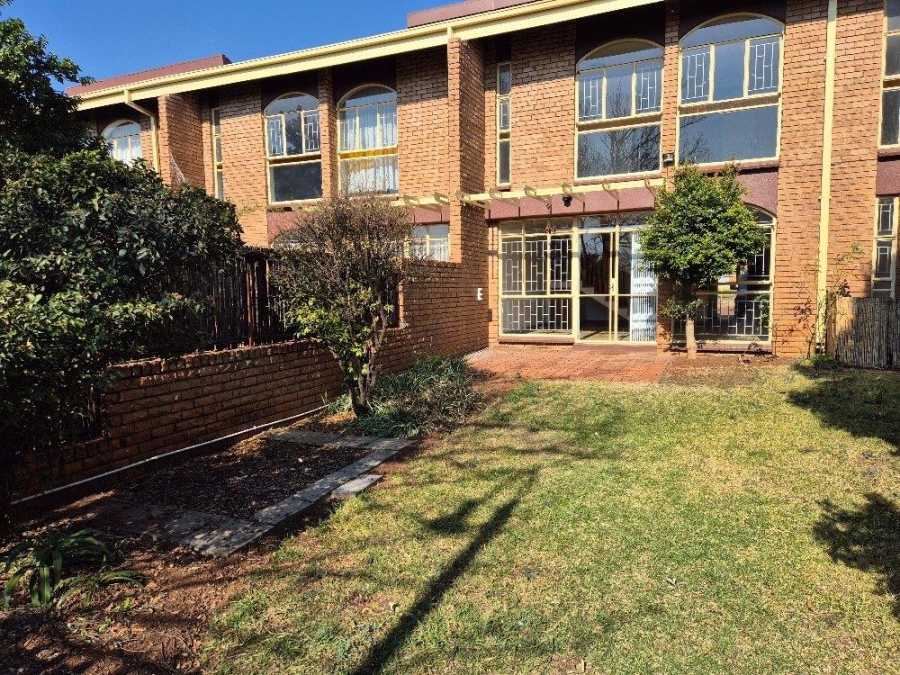 3 Bedroom Property for Sale in Parkrand Gauteng