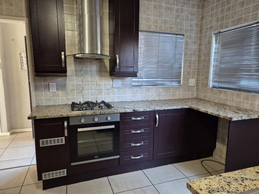 3 Bedroom Property for Sale in Parkrand Gauteng