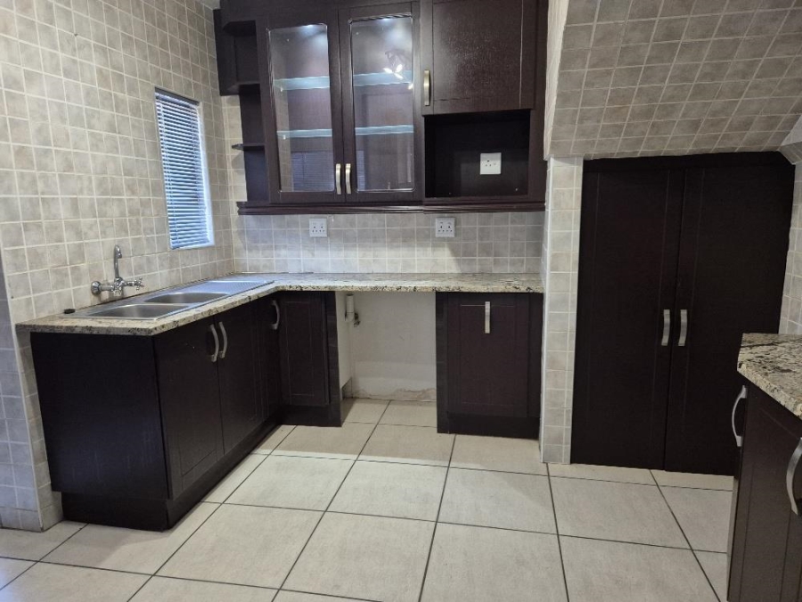 3 Bedroom Property for Sale in Parkrand Gauteng