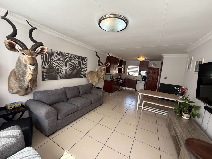 3 Bedroom Property for Sale in Radiokop Gauteng