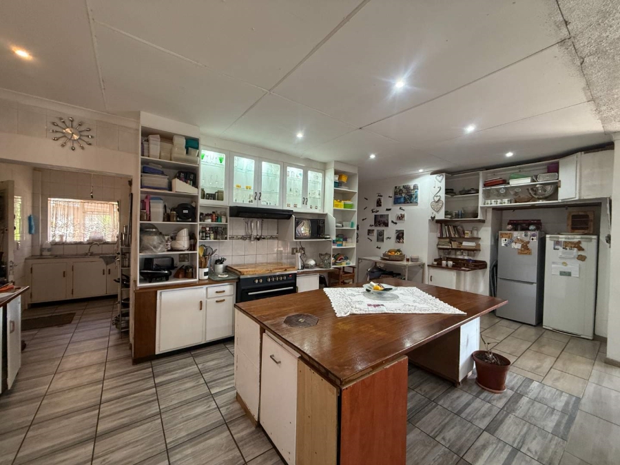 4 Bedroom Property for Sale in Florida Park Gauteng