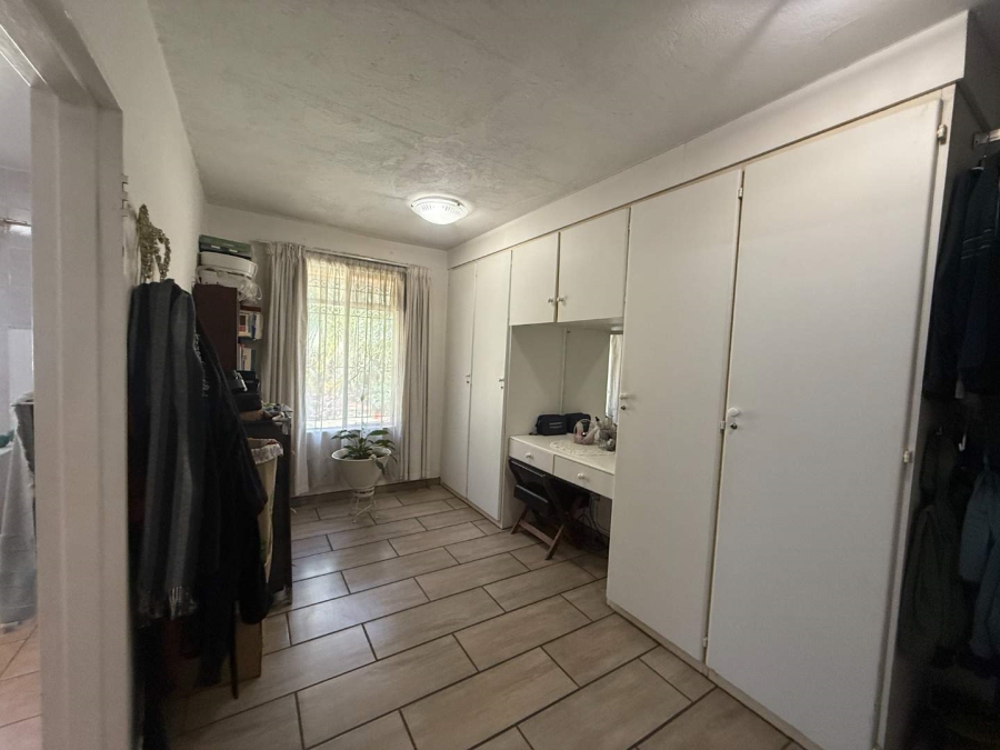 4 Bedroom Property for Sale in Florida Park Gauteng