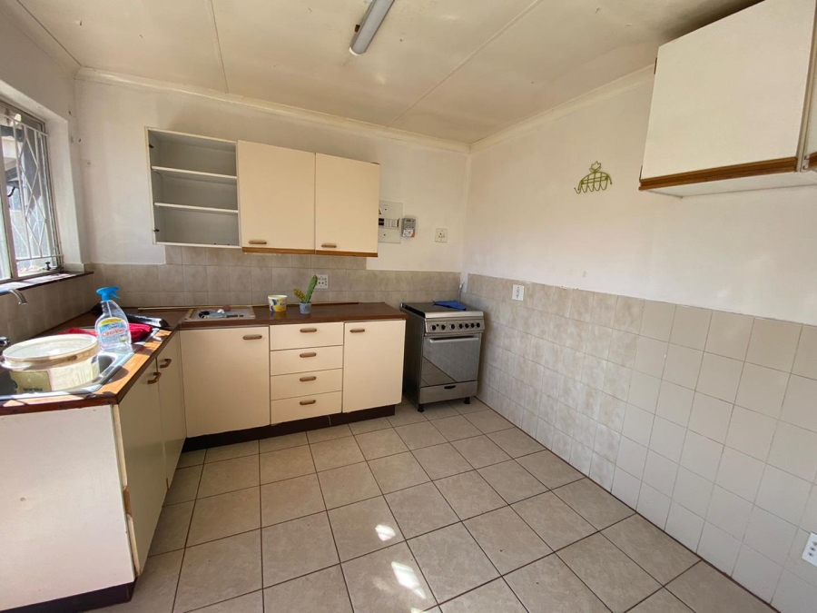 4 Bedroom Property for Sale in Florida Park Gauteng