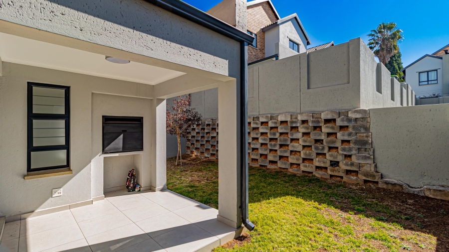 4 Bedroom Property for Sale in Fourways Gauteng