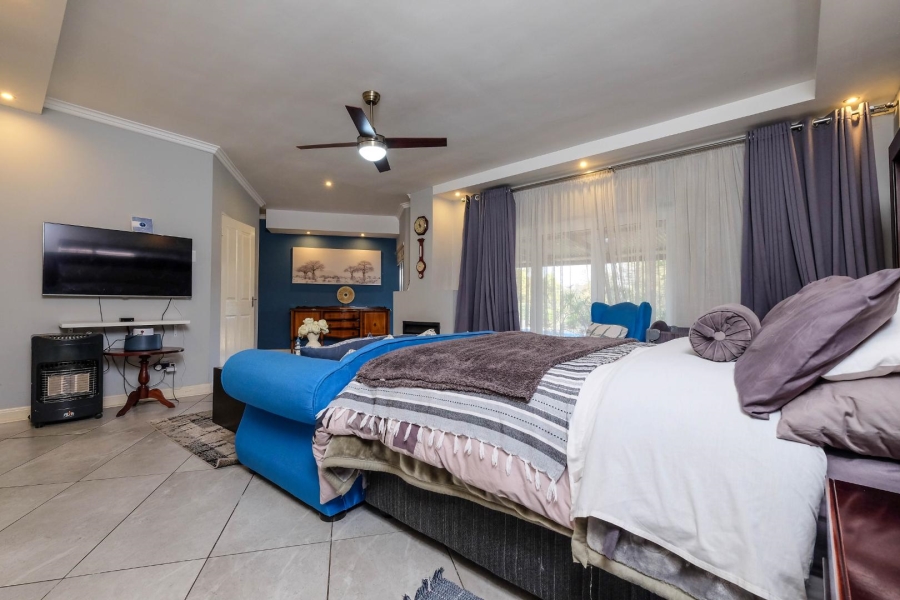 4 Bedroom Property for Sale in Buccleuch Gauteng