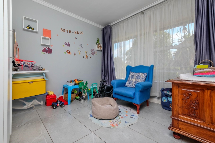 4 Bedroom Property for Sale in Buccleuch Gauteng