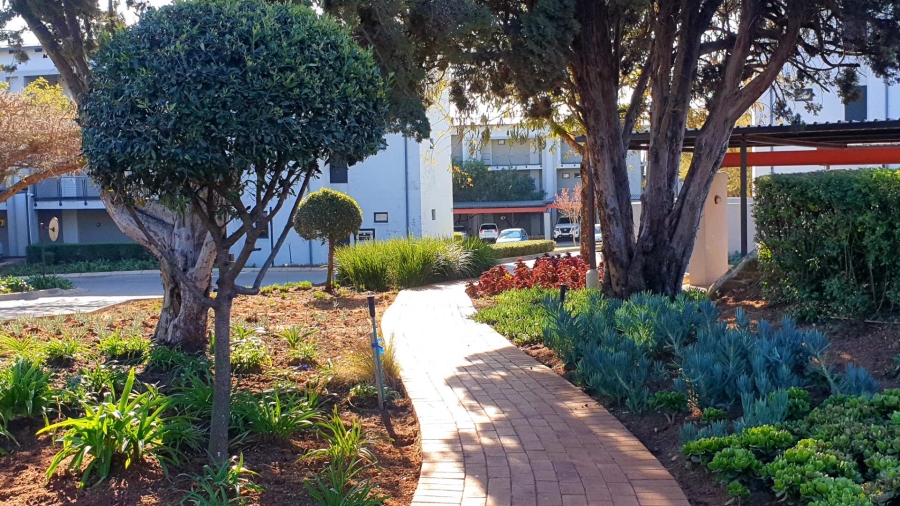 1 Bedroom Property for Sale in Jackal Creek Golf Estate Gauteng