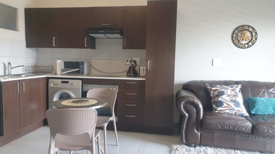 1 Bedroom Property for Sale in Jackal Creek Golf Estate Gauteng