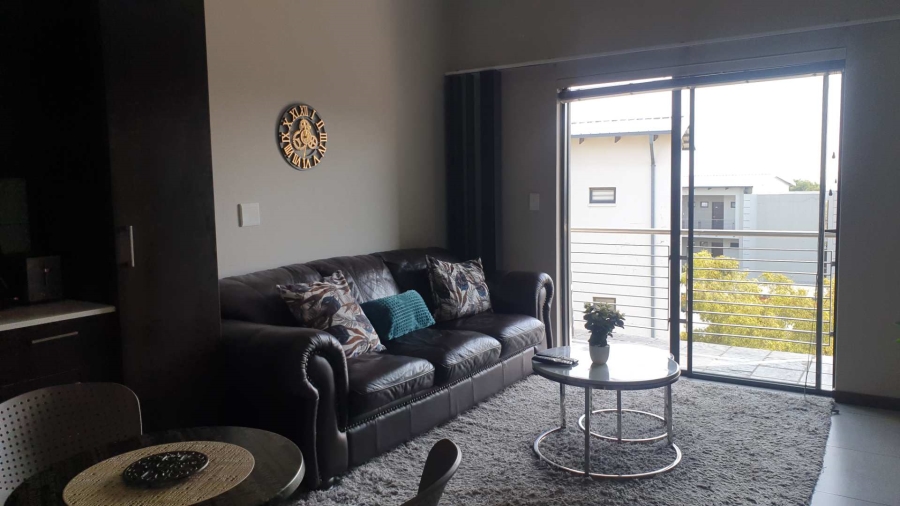 1 Bedroom Property for Sale in Jackal Creek Golf Estate Gauteng