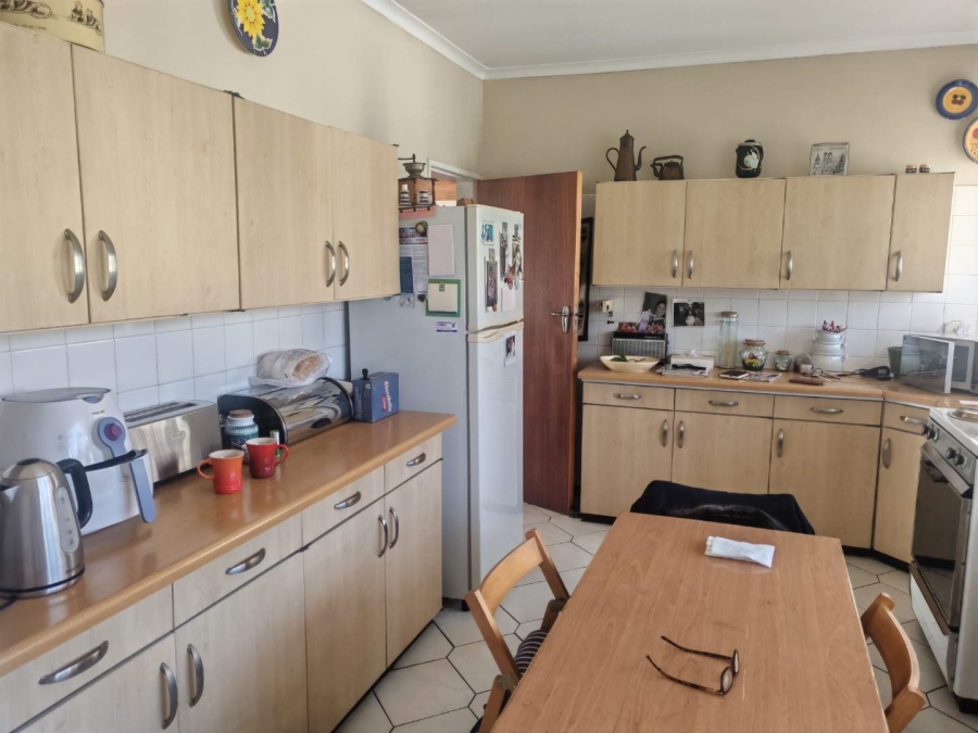 4 Bedroom Property for Sale in Doringkloof Gauteng