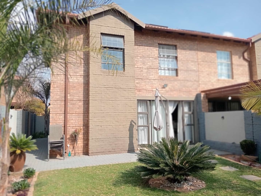 3 Bedroom Property for Sale in Hazeldean Gauteng