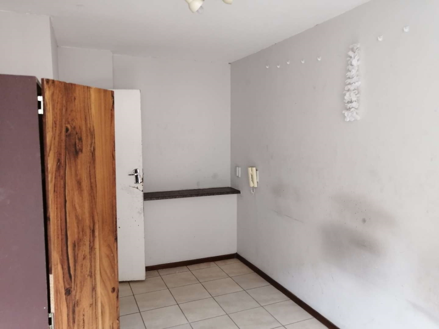 2 Bedroom Property for Sale in Hatfield Gauteng