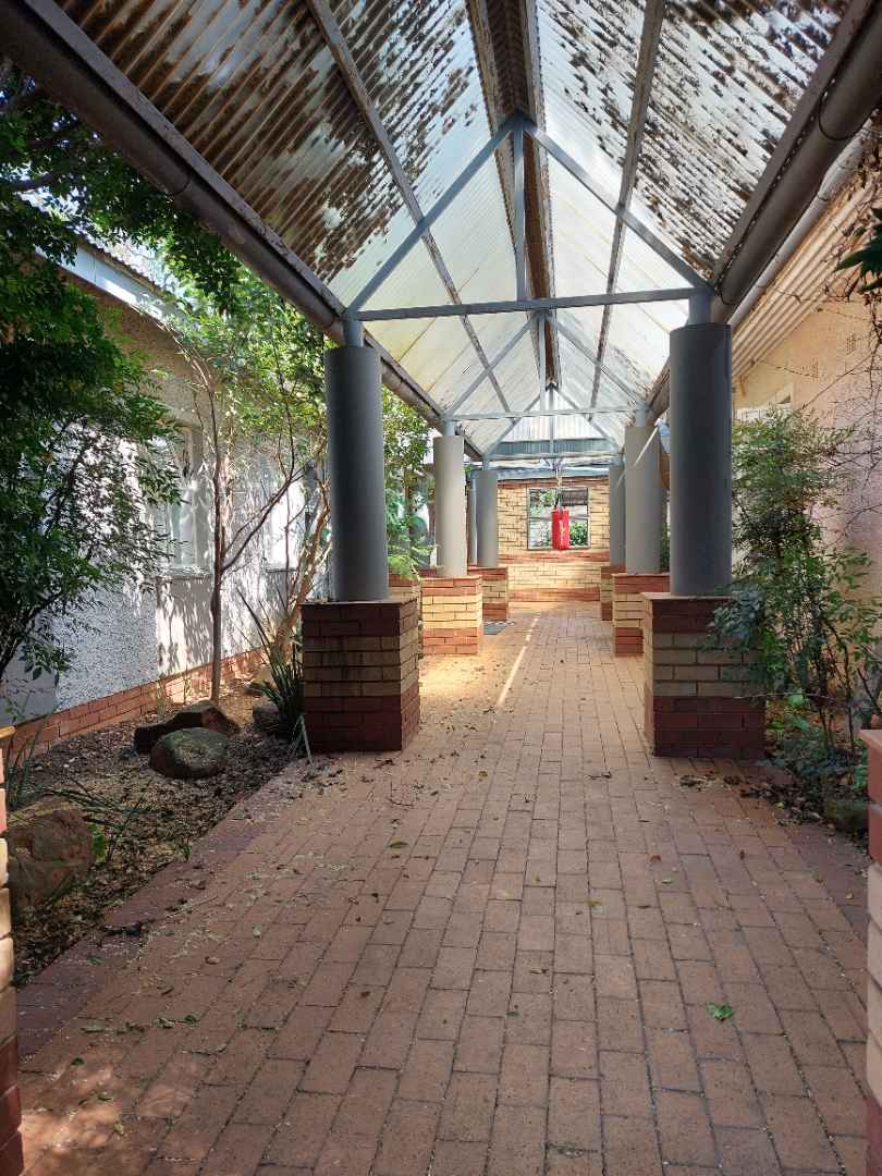 To Let 1 Bedroom Property for Rent in Menlo Park Gauteng