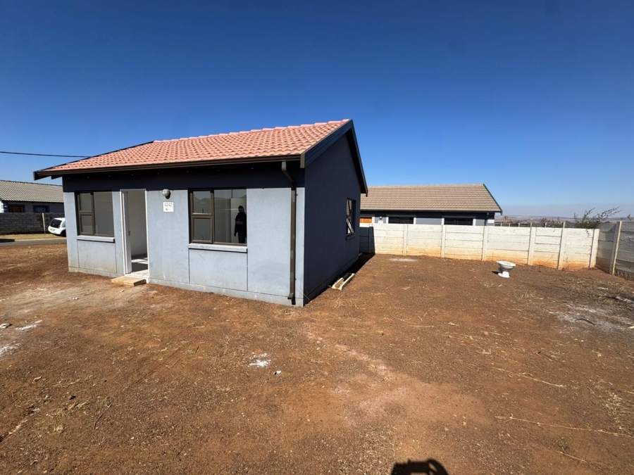 2 Bedroom Property for Sale in Toekomsrus Gauteng